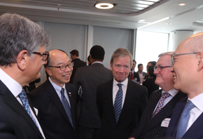 The Secretary for Transport and Housing and Chairman of the Hong Kong Maritime and Port  Board, Mr Frank Chan Fan (second left) meets and exchanges views with Chairman of Maritime London, Lord Jeffrey Mountevans (middle) and UK shipping communities at a seminar on the Belt and Road Initiative organised by Maritime London.